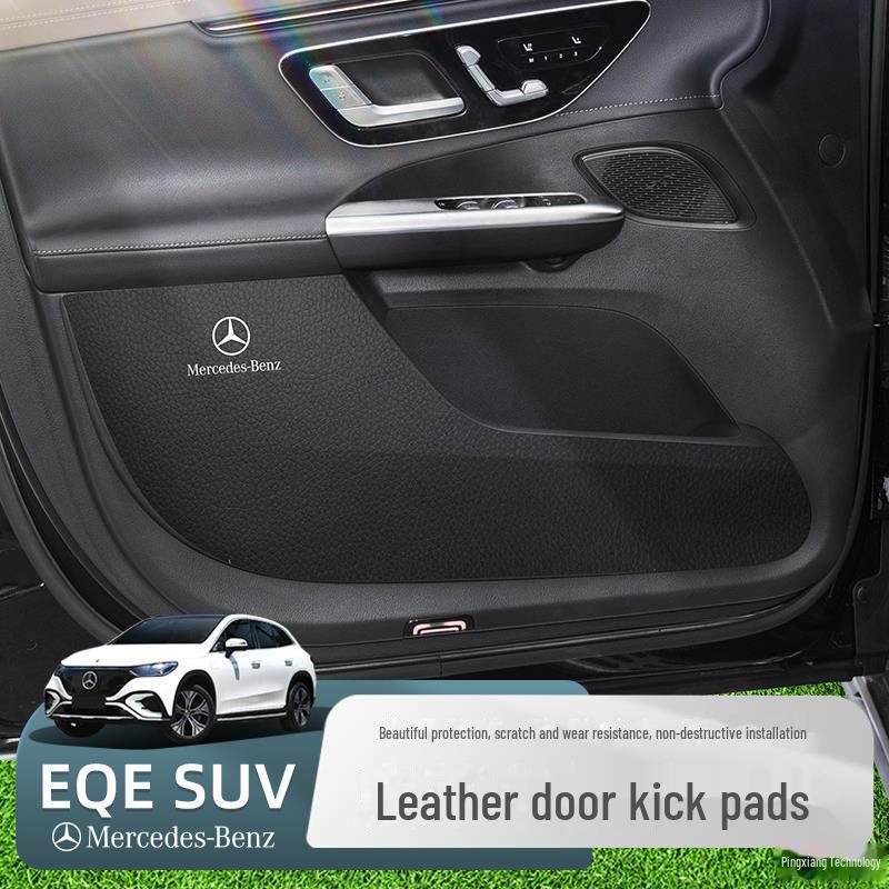 Противоударные накладки на двери внедорожника Mercedes-Benz EQE: Внутренняя защитная панель, устойчивая к царапинам.
Противоударные накладки на двери внедорожника Mercedes-Benz EQE: Внутренняя защитная панель, устойчивая к царапинам.