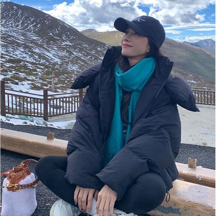 Women Yellow Duck Down Jacket Short Winter Coat Black Hooded Y2K American Streetwear Fashion Female Outwear XL чорний
Women Yellow Duck Down Jacket Short Winter Coat Black Hooded Y2K American Streetwear Fashion Female Outwear XL чорний