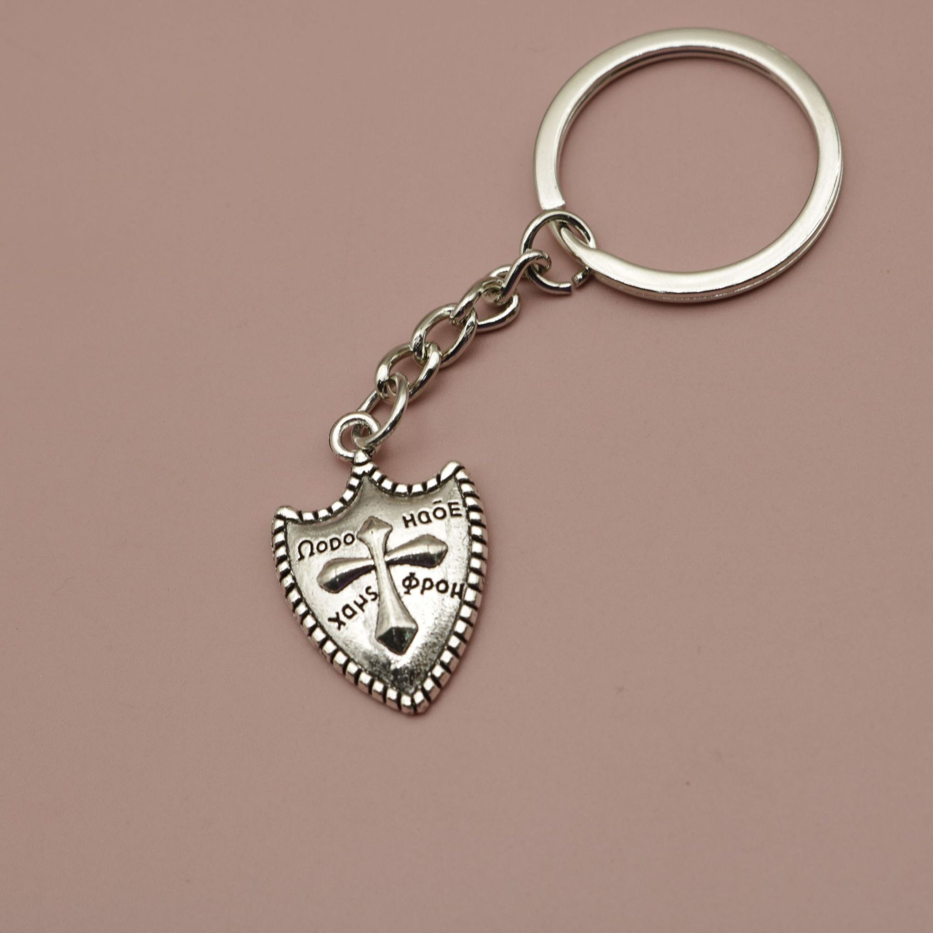 Популярные ювелирные изделия Простой крест-щит брелок-подвеска one size
Популярные ювелирные изделия Простой крест-щит брелок-подвеска one size