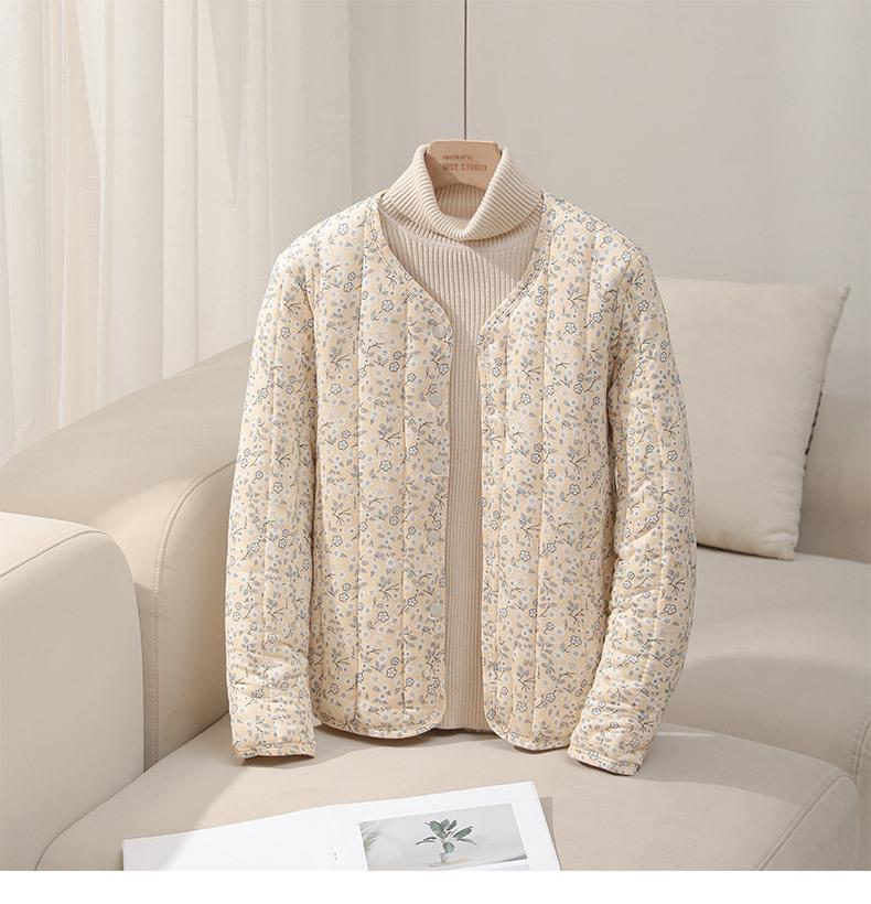 Женская приталенная куртка с цветочным принтом на осень/зиму с хлопковой подкладкой 2XL (Recommended 95-110 lbs)
Женская приталенная куртка с цветочным принтом на осень/зиму с хлопковой подкладкой 2XL (Recommended 95-110 lbs)