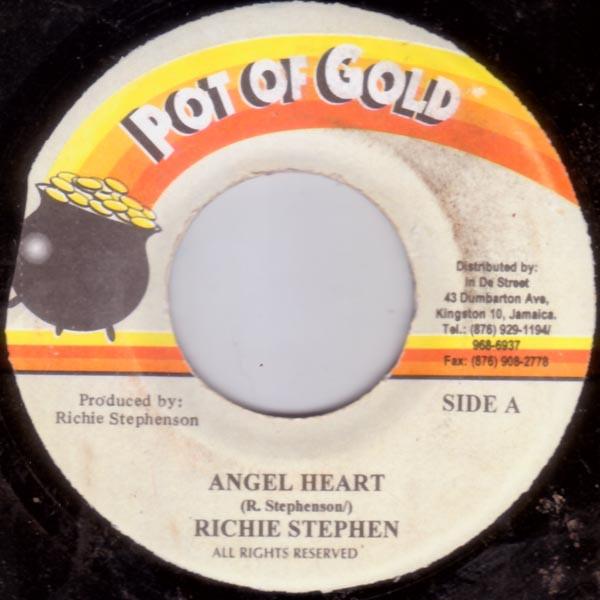 7inch Record RICHIE STEPHENS / MIKEY GENERAL - Angel Heart / Nothing Really Matter NONE Pot Of Gold Jamaica Reggae, Ska & Dub Used
7inch Record RICHIE STEPHENS / MIKEY GENERAL - Angel Heart / Nothing Really Matter NONE Pot Of Gold Jamaica Reggae, Ska & Dub Used