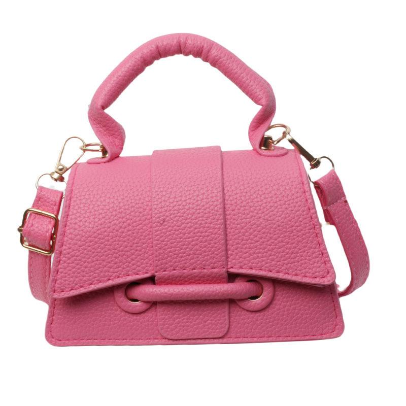 Однотонная простая темпераментная женская сумка, новая универсальная сумка через плечо, сумка-мессенджер, ретро мини квадратная сумка One size
Однотонная простая темпераментная женская сумка, новая универсальная сумка через плечо, сумка-мессенджер, ретро мини квадратная сумка One size