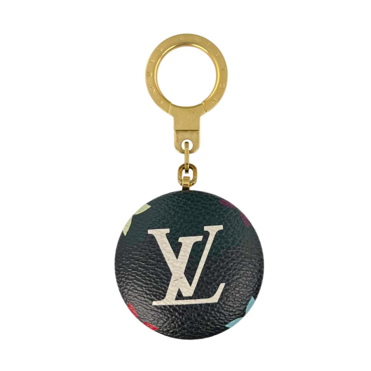LOUIS VUITTON multicolor charm key ring multicolor unisex M51912 Used
LOUIS VUITTON multicolor charm key ring multicolor unisex M51912 Used