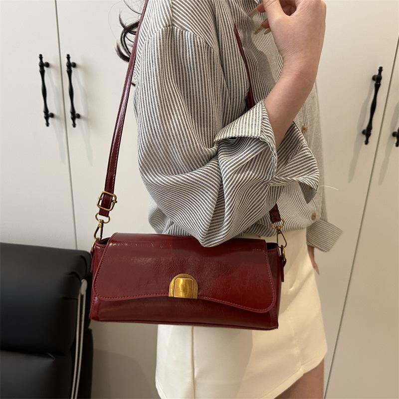 New simple design solid color women s shoulder bag fashion trend underarm bag urban elegance messenger bag women чёрный
New simple design solid color women s shoulder bag fashion trend underarm bag urban elegance messenger bag women чёрный