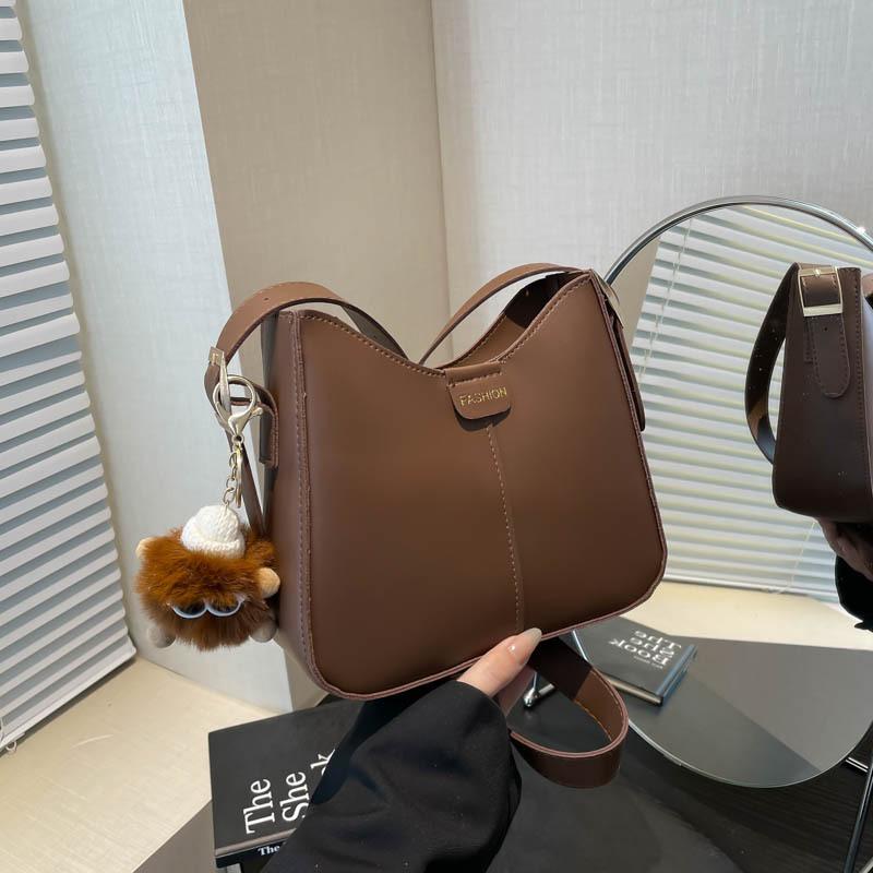 Casual large capacity 225 spring new trend fashion solid color simple crossbody shoulder bucket bag чёрный
Casual large capacity 225 spring new trend fashion solid color simple crossbody shoulder bucket bag чёрный