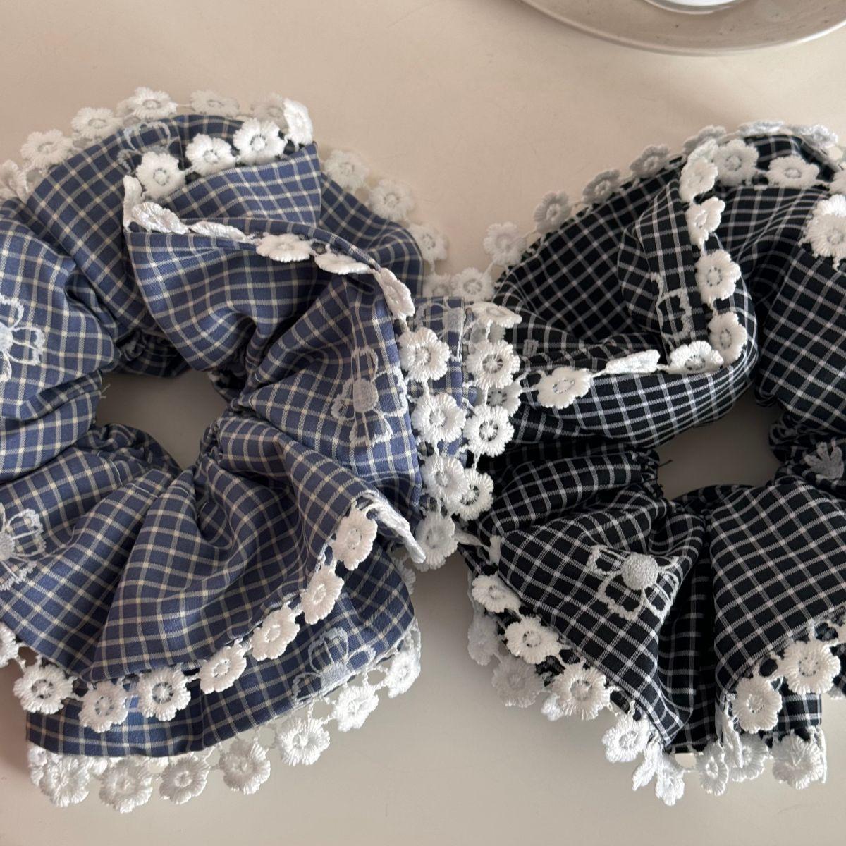 Large big hair accessories for women girl tie elastic bands scrunchies vintage Designer fascinators elegant leading fashion
Large big hair accessories for women girl tie elastic bands scrunchies vintage Designer fascinators elegant leading fashion