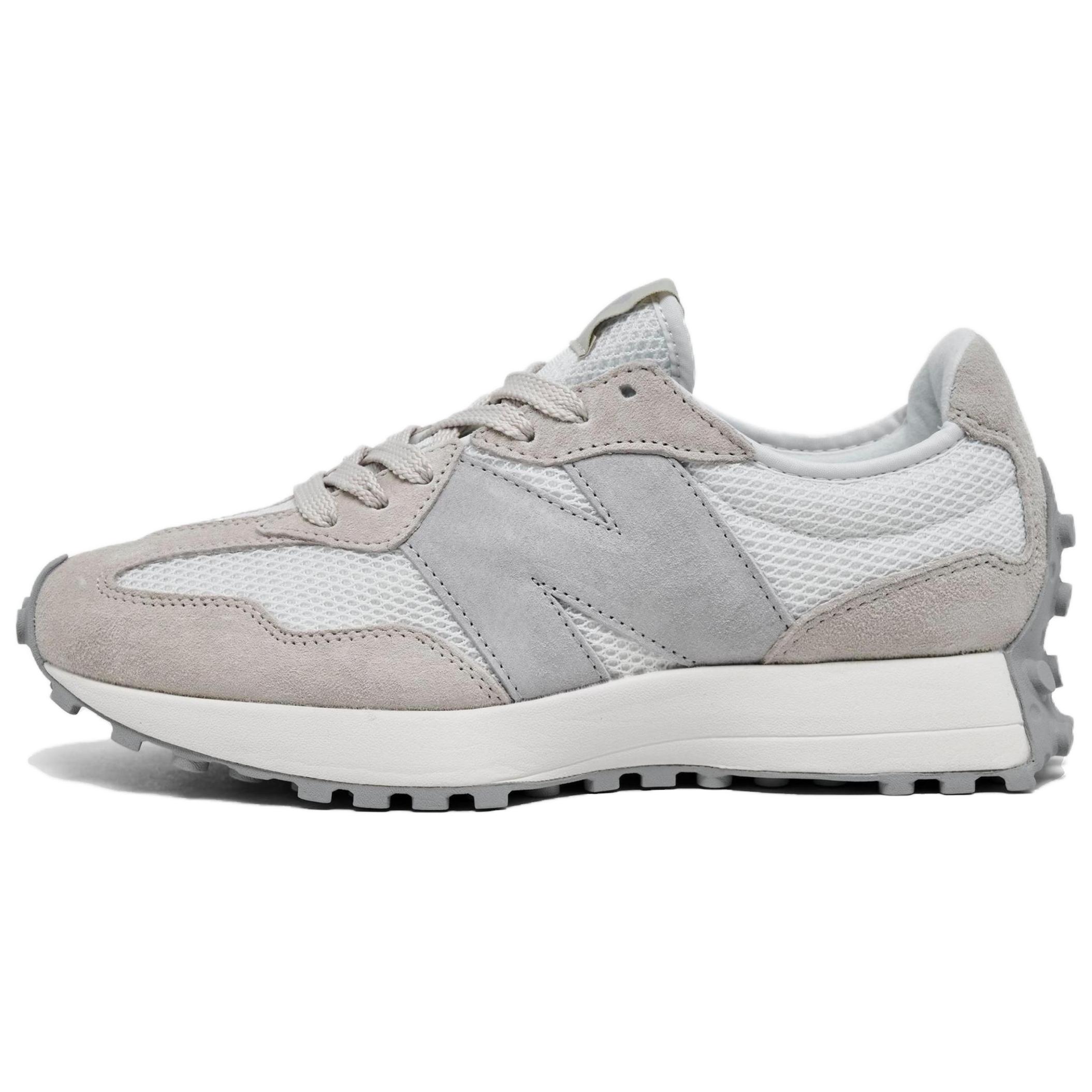 New Balance 327 Timberwolf Reflection Women s 35
New Balance 327 Timberwolf Reflection Women s 35