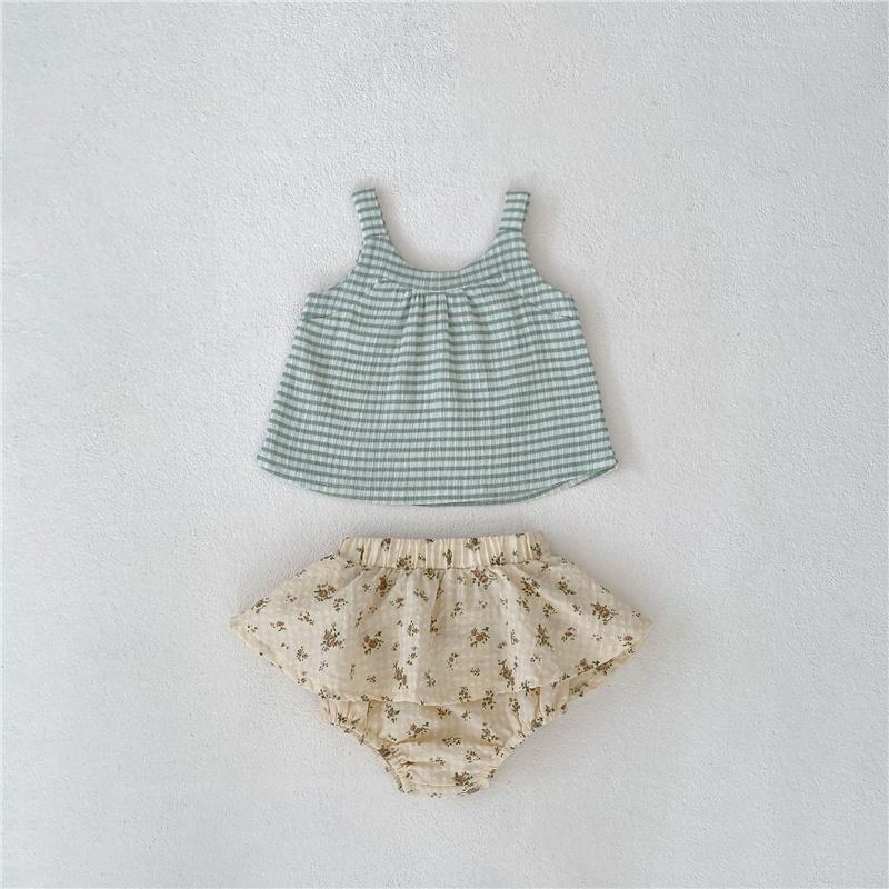 Летние комплекты одежды для новорожденных, зеленый полосатый топ для маленьких девочек + шорты с цветочным принтом, детская одежда 66
Летние комплекты одежды для новорожденных, зеленый полосатый топ для маленьких девочек + шорты с цветочным принтом, детская одежда 66
