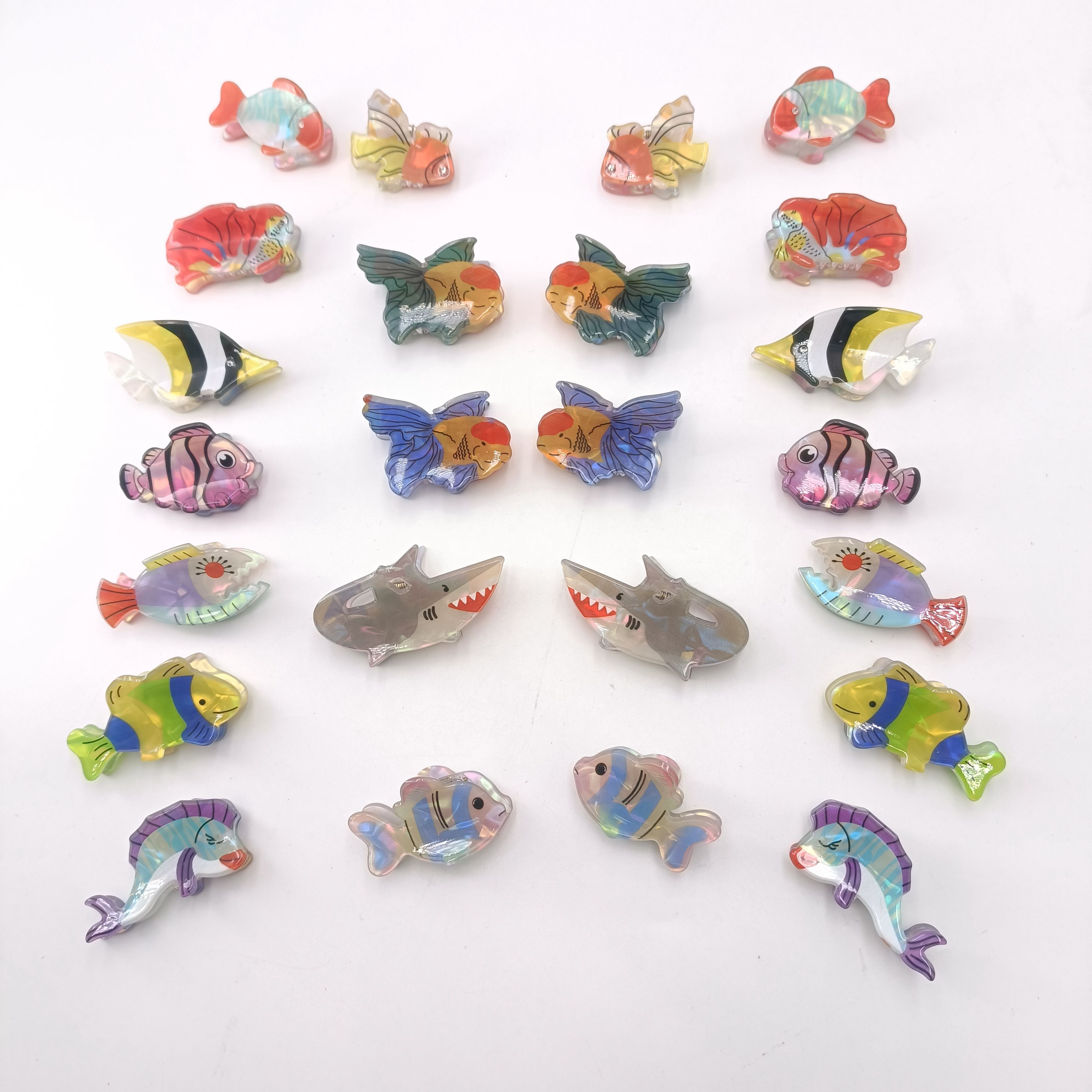 Cartoon Creative Ornamental Fish Shark Goldfish Hairpin Back of the Head Grabbing Clip Shark Clip Hair Accessories for Women
Cartoon Creative Ornamental Fish Shark Goldfish Hairpin Back of the Head Grabbing Clip Shark Clip Hair Accessories for Women