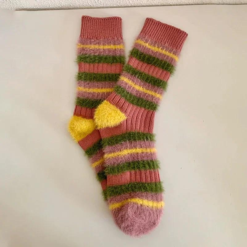 1/2pairs Retro Mink Velvet Striped Knitted Socks Women Girl Winter Fluffy Warm Sock Mid-tube Thick Thread Needles Long Stocking
1/2pairs Retro Mink Velvet Striped Knitted Socks Women Girl Winter Fluffy Warm Sock Mid-tube Thick Thread Needles Long Stocking