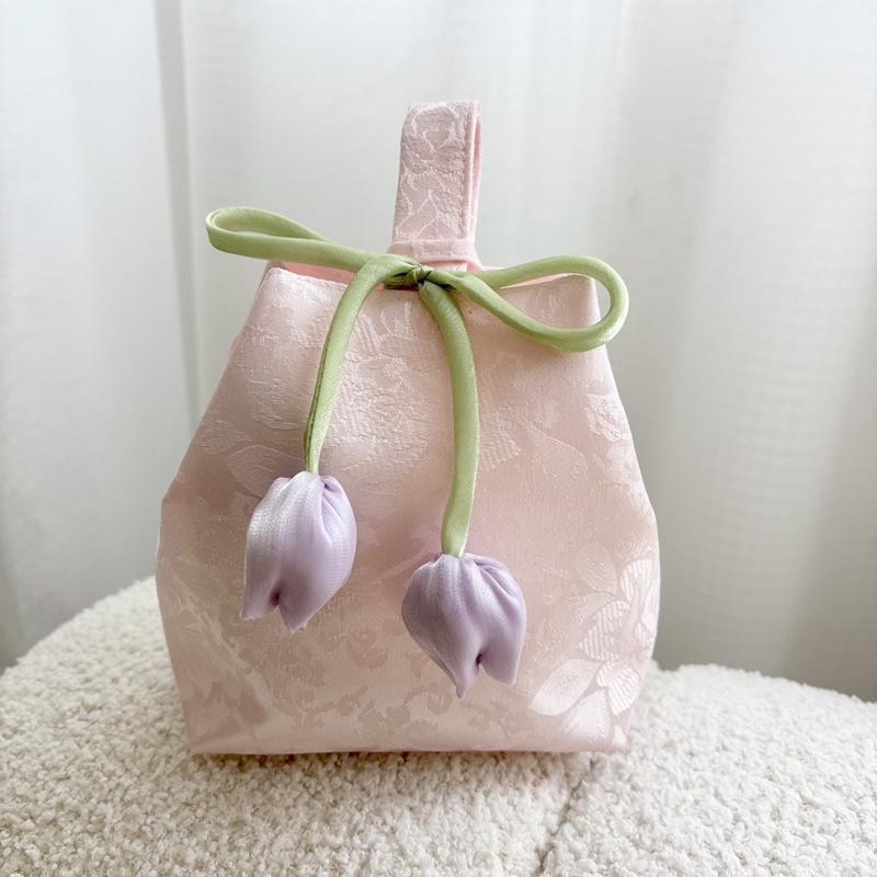 Bright Tulip Wedding Tote Bag - Creative Gift for Candy & Returns
Bright Tulip Wedding Tote Bag - Creative Gift for Candy & Returns