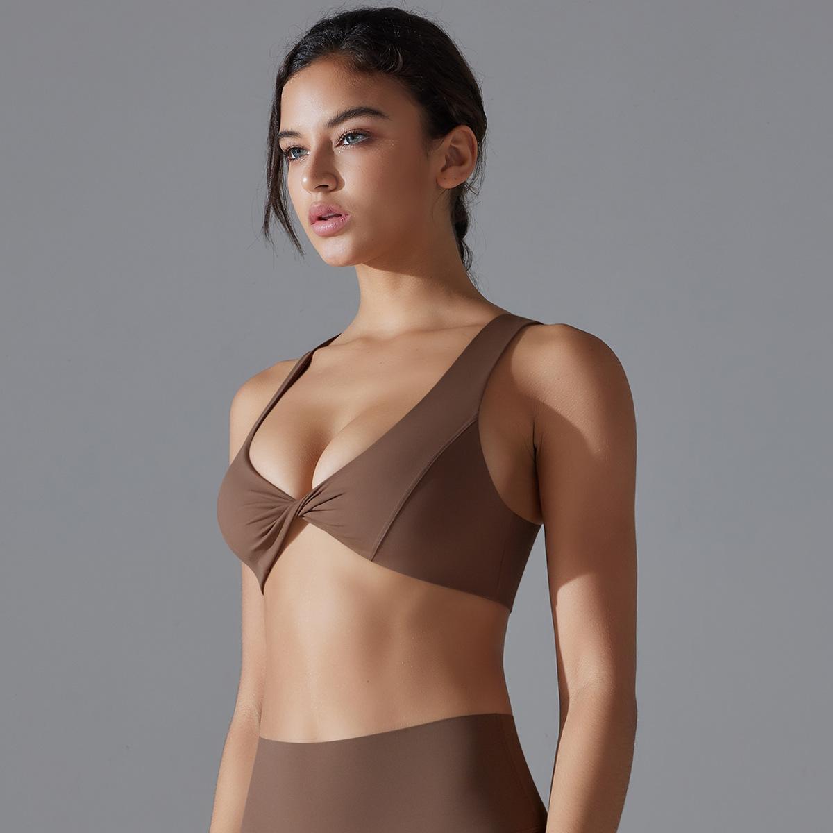 New Sports Back Bra With Skin Friendly And Nude Feel, Breathable And Sexy Hollow Yoga Vest, Shock-absorbing And Gathering Yoga Bra L
New Sports Back Bra With Skin Friendly And Nude Feel, Breathable And Sexy Hollow Yoga Vest, Shock-absorbing And Gathering Yoga Bra L