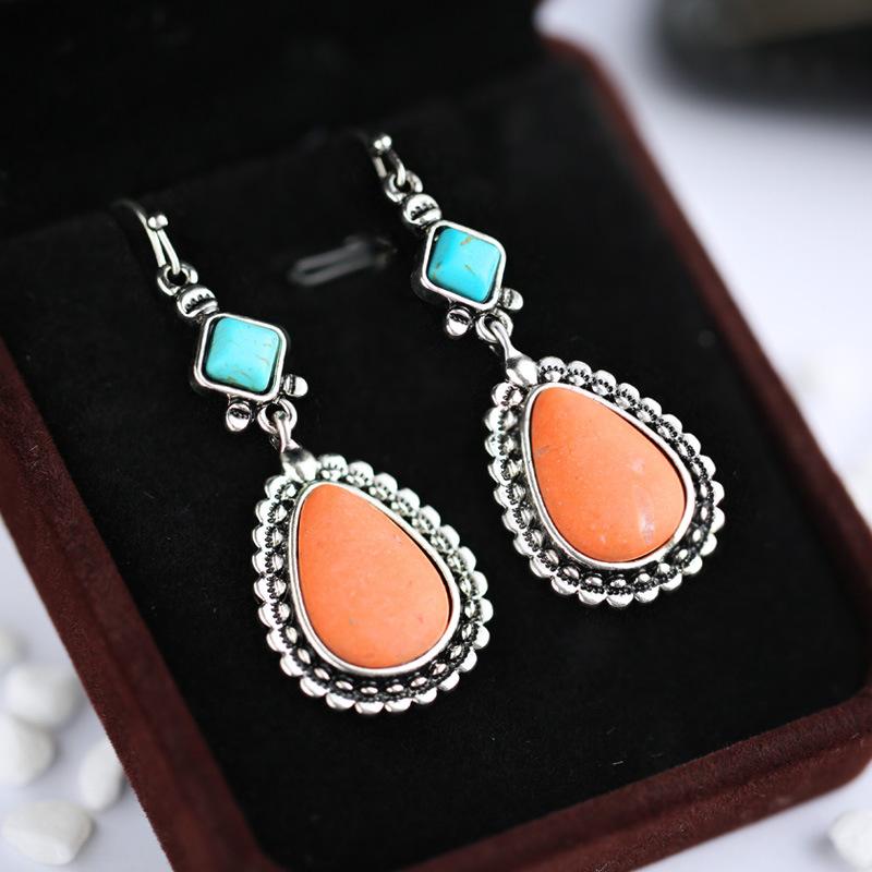Boho Retro WaterDrop Crystal Long Stud Earrings for Women Simple Irregular Blue Orange Silver Needle Earring Gifts
Boho Retro WaterDrop Crystal Long Stud Earrings for Women Simple Irregular Blue Orange Silver Needle Earring Gifts