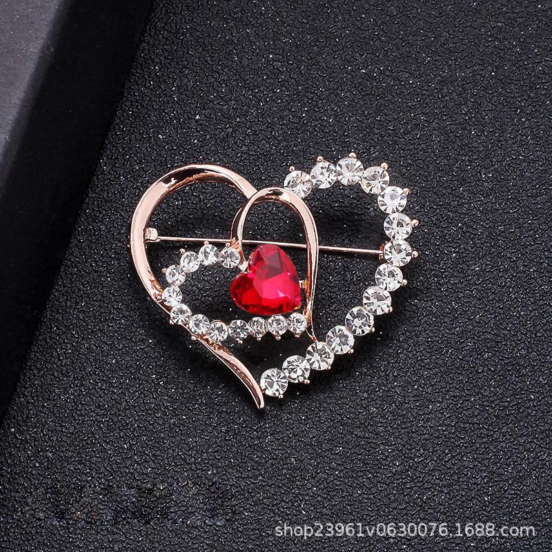 Love Brooch Women s High-end Temperament Brooch Rhinestone Retro Fixed Sweater Pin Accessories
Love Brooch Women s High-end Temperament Brooch Rhinestone Retro Fixed Sweater Pin Accessories