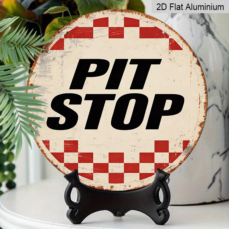 Плоский 2D, 1 шт. Круглый алюминиевый подвесной знак - PIT STOP Винтажный гоночный клетчатый флаг Металлическое искусство для стен, Ретро дизайн знака пит-стопа, Идеально для гаража 7.87x7.87inch
Плоский 2D, 1 шт. Круглый алюминиевый подвесной знак - PIT STOP Винтажный гоночный клетчатый флаг Металлическое искусство для стен, Ретро дизайн знака пит-стопа, Идеально для гаража 7.87x7.87inch