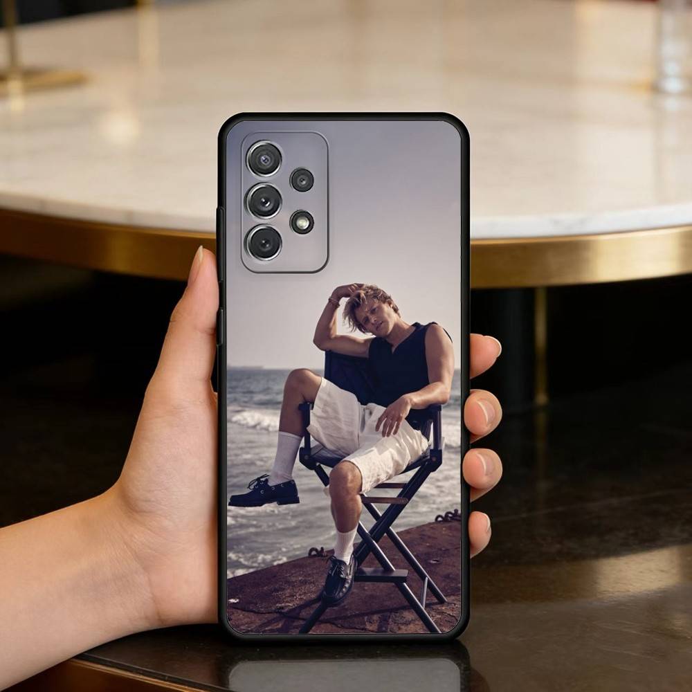 JJ M-Maybank Soft Silicone Black Cover Phone Case For Samsung Galaxy A73,A72,A71,A70,A53,A52,A51 Samsung a21
JJ M-Maybank Soft Silicone Black Cover Phone Case For Samsung Galaxy A73,A72,A71,A70,A53,A52,A51 Samsung a21