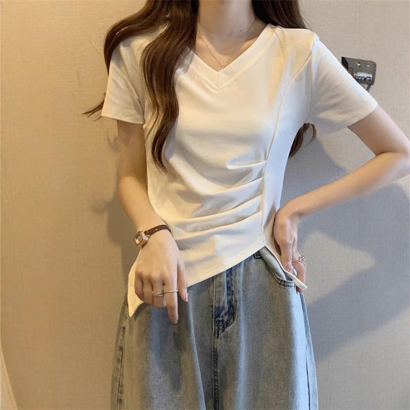 Summer 2024 Plus Size Women s Slim V-Neck Pleated Short-Sleeve T-Shirt S (80-90 jin) чорний
Summer 2024 Plus Size Women s Slim V-Neck Pleated Short-Sleeve T-Shirt S (80-90 jin) чорний