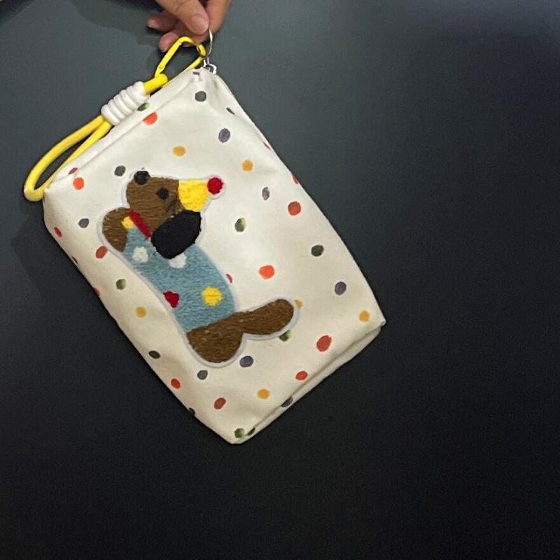 Cute Puppy Cosmetic Bag Embroidery Cartoon Storage Bag Travel Finishing Bag Female
Cute Puppy Cosmetic Bag Embroidery Cartoon Storage Bag Travel Finishing Bag Female