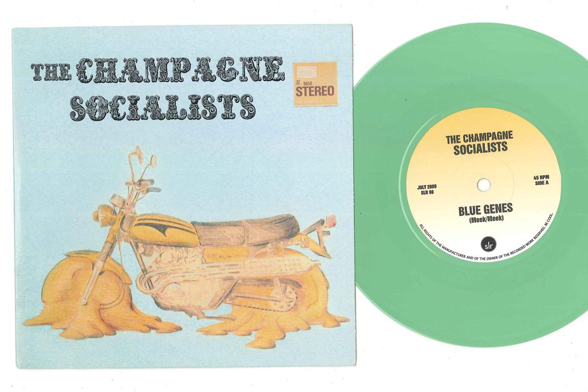 7inch Record CHAMPAGNE SOCIALISTS - Blue Genes / Young Runaways SLR98 SLUMBERLAND 2009 US Rock Used
7inch Record CHAMPAGNE SOCIALISTS - Blue Genes / Young Runaways SLR98 SLUMBERLAND 2009 US Rock Used
