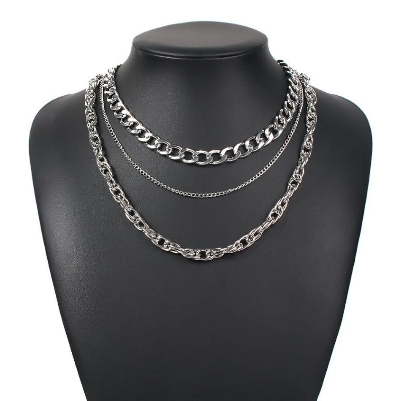 Trendy punk hip-hop style layered necklace - bold and edgy metal chunky chain
Trendy punk hip-hop style layered necklace - bold and edgy metal chunky chain