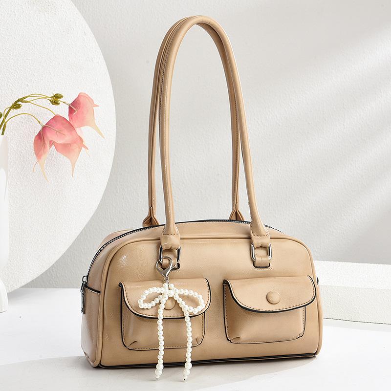 Tote bag large-capacity bag women s 2025 new shoulder underarm bag oil wax leather bag double bag casual tote bag чорний
Tote bag large-capacity bag women s 2025 new shoulder underarm bag oil wax leather bag double bag casual tote bag чорний