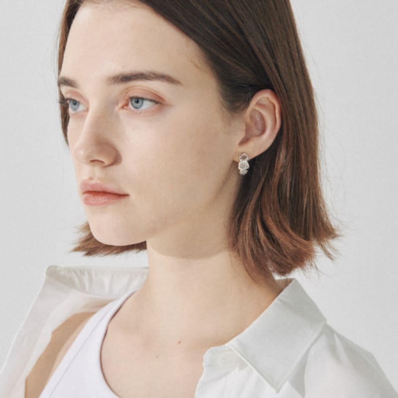 heradi Breeze088Earring Yellow. Plated O
heradi Breeze088Earring Yellow. Plated O