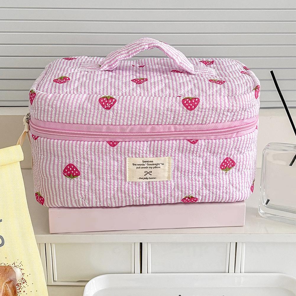 Quilted Strawberry Portable Make Up Bags Travel Cosmetic Bags Skincare Brush Organizer Pouches for Women and Girls S розовый
Quilted Strawberry Portable Make Up Bags Travel Cosmetic Bags Skincare Brush Organizer Pouches for Women and Girls S розовый