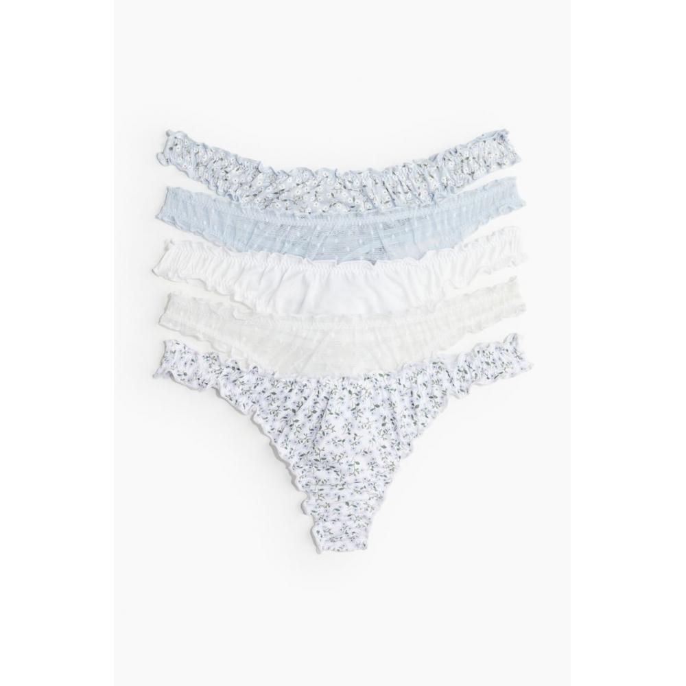 Комплект трусиков HM Thong из 5 предметов: белый, голубой с цветочным принтом 
Комплект трусиков HM Thong из 5 предметов: белый, голубой с цветочным принтом