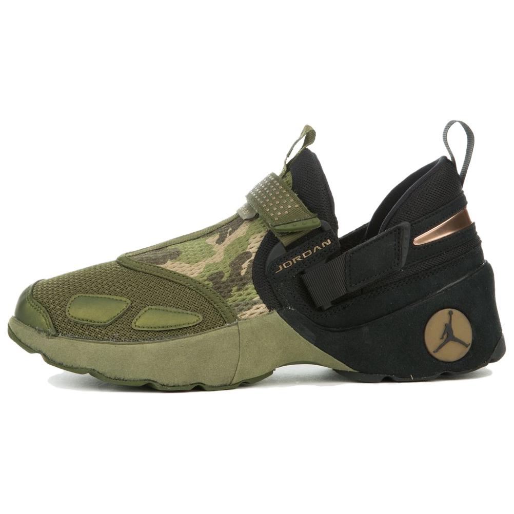 New Jordan Trunner Slip Resistant Abrasion Resistant Low top Training Shoes Men s Green Black 897997-030 39
New Jordan Trunner Slip Resistant Abrasion Resistant Low top Training Shoes Men s Green Black 897997-030 39