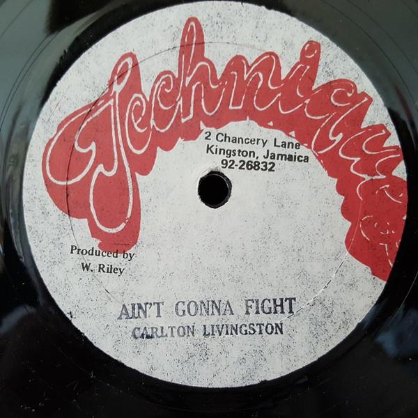 12inch Record CARLTON LIVINGSTONE TYRONE EVANS Aint Gonna Fight Lately I Found 9226832 TECHNIQUES Jamaica Reggae Ska Dub Used
12inch Record CARLTON LIVINGSTONE TYRONE EVANS Aint Gonna Fight Lately I Found 9226832 TECHNIQUES Jamaica Reggae Ska Dub Used