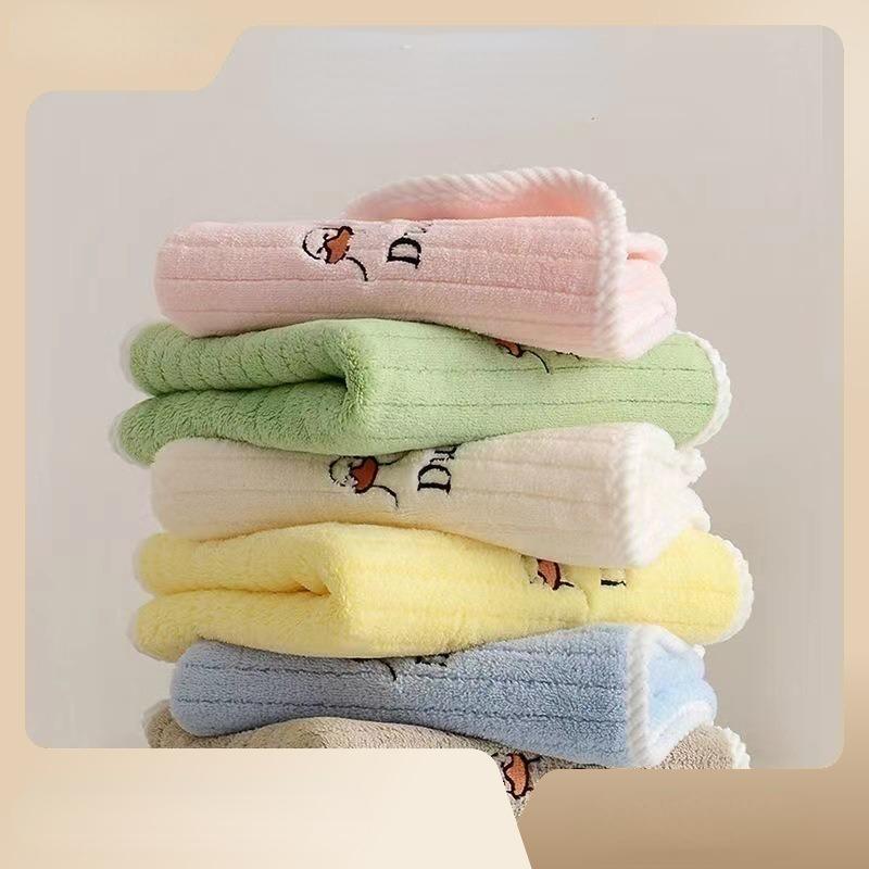 1 PC children s super soft towel coral velvet skin-friendly and cozy household daily use children s towel
1 PC children s super soft towel coral velvet skin-friendly and cozy household daily use children s towel