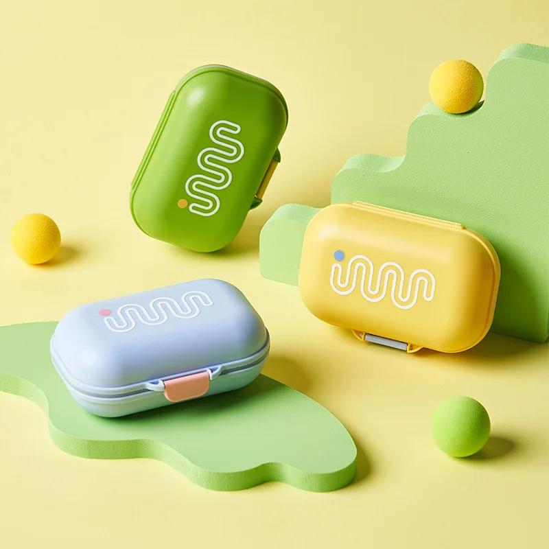 Portable Drainage Soap Box with Lid for Travel Small Soap Box Student Dormitory Soap Box Mini and Carrying Soap sheets
Portable Drainage Soap Box with Lid for Travel Small Soap Box Student Dormitory Soap Box Mini and Carrying Soap sheets