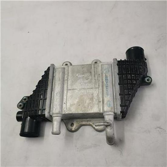 Compatible with Foton PV10008038 Water-Air Cooler Foton
Compatible with Foton PV10008038 Water-Air Cooler Foton