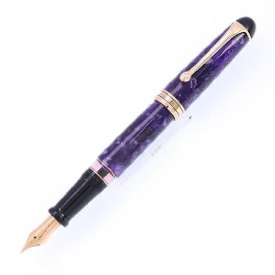 Used Aurora 88 Nebulosa Fountain Pen | Limited Edition | Broad Nib (B) | Italian Luxury Writing Instrument | Purple Resin with Sterling Silver Trim електричні фіолетовий колір
Used Aurora 88 Nebulosa Fountain Pen | Limited Edition | Broad Nib (B) | Italian Luxury Writing Instrument | Purple Resin with Sterling Silver Trim електричні фіолетовий колір