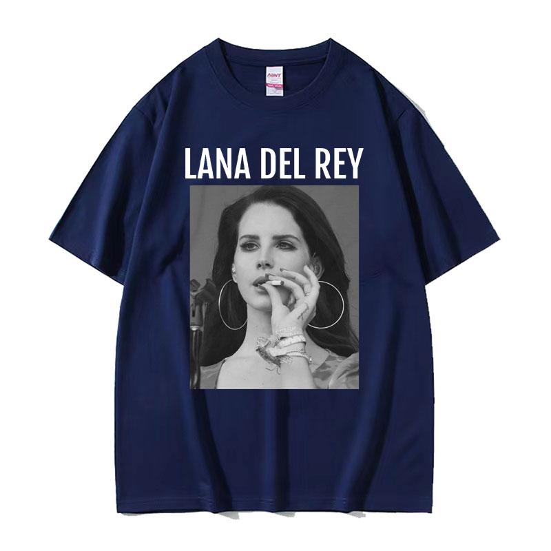 Singer Lana Del Rey Smoking Graphics Tshirt Unisex Women Fashion Hip Hop Streetwear T Shirt Casual Oversized Cotton T Shirts Tops 4XL
Singer Lana Del Rey Smoking Graphics Tshirt Unisex Women Fashion Hip Hop Streetwear T Shirt Casual Oversized Cotton T Shirts Tops 4XL