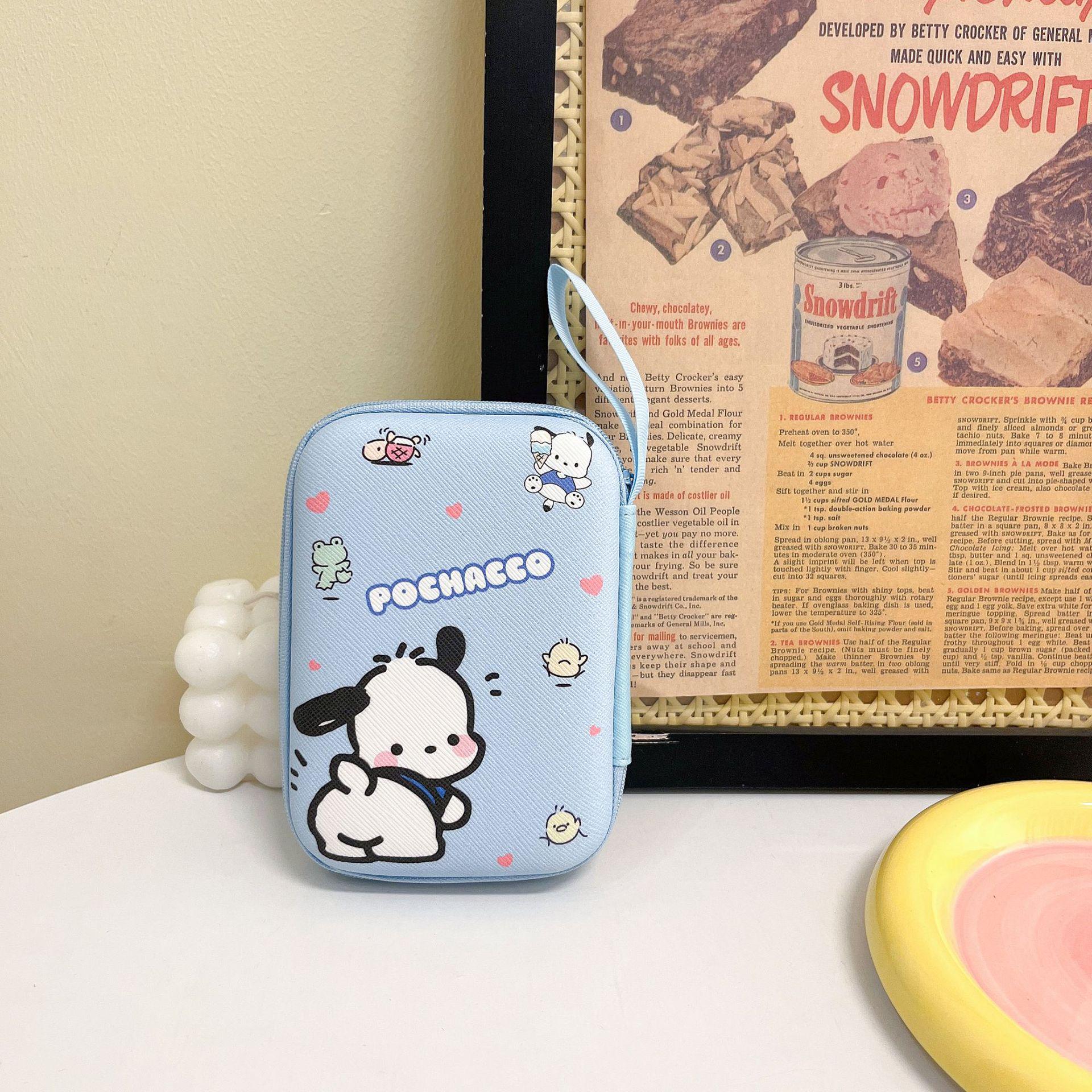 Compact Electronics Organizer: Cable, Charger, Earphones, USB, Camera, Coin Storage
Compact Electronics Organizer: Cable, Charger, Earphones, USB, Camera, Coin Storage