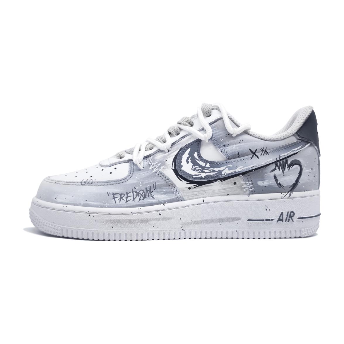 Nike Air Force 1 Graffiti Memory Slip Resistant Abrasion Resistant Low top Skateboard Shoes Unisex Gray White CW2288-111(Team997-) 38
Nike Air Force 1 Graffiti Memory Slip Resistant Abrasion Resistant Low top Skateboard Shoes Unisex Gray White CW2288-111(Team997-) 38