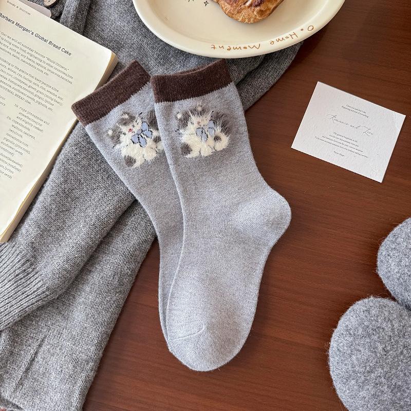 Female Cute Flocked Wool Socks Season Cartoon Socks Mulberry Silk Cat Color Matching Medium Tube Socks New Cartoon One size fits all світло-сірий колір
Female Cute Flocked Wool Socks Season Cartoon Socks Mulberry Silk Cat Color Matching Medium Tube Socks New Cartoon One size fits all світло-сірий колір