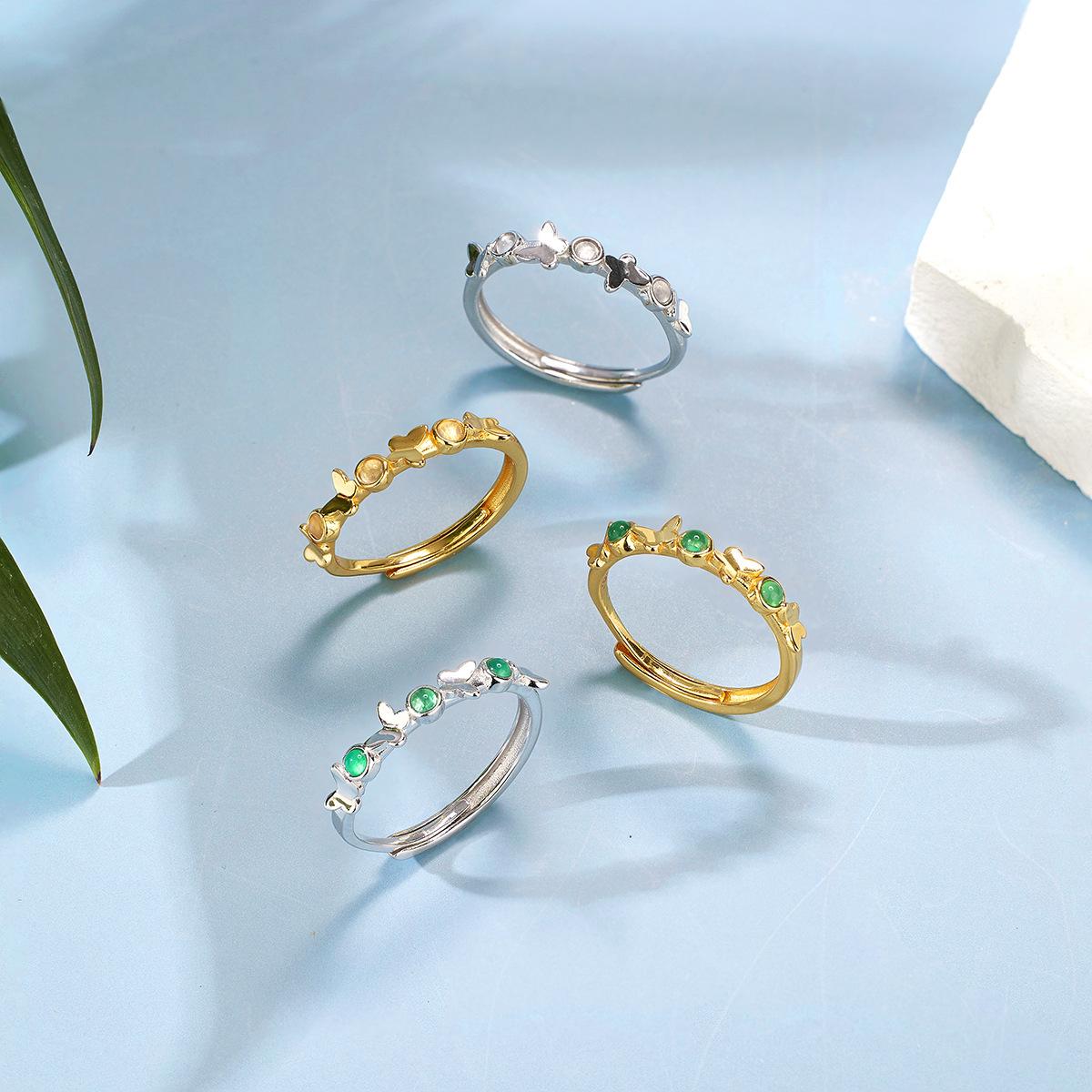 S925 silver retro texture jewelry, high-end natural chalcedony butterfly ring, women s open ring opening adjustable
S925 silver retro texture jewelry, high-end natural chalcedony butterfly ring, women s open ring opening adjustable