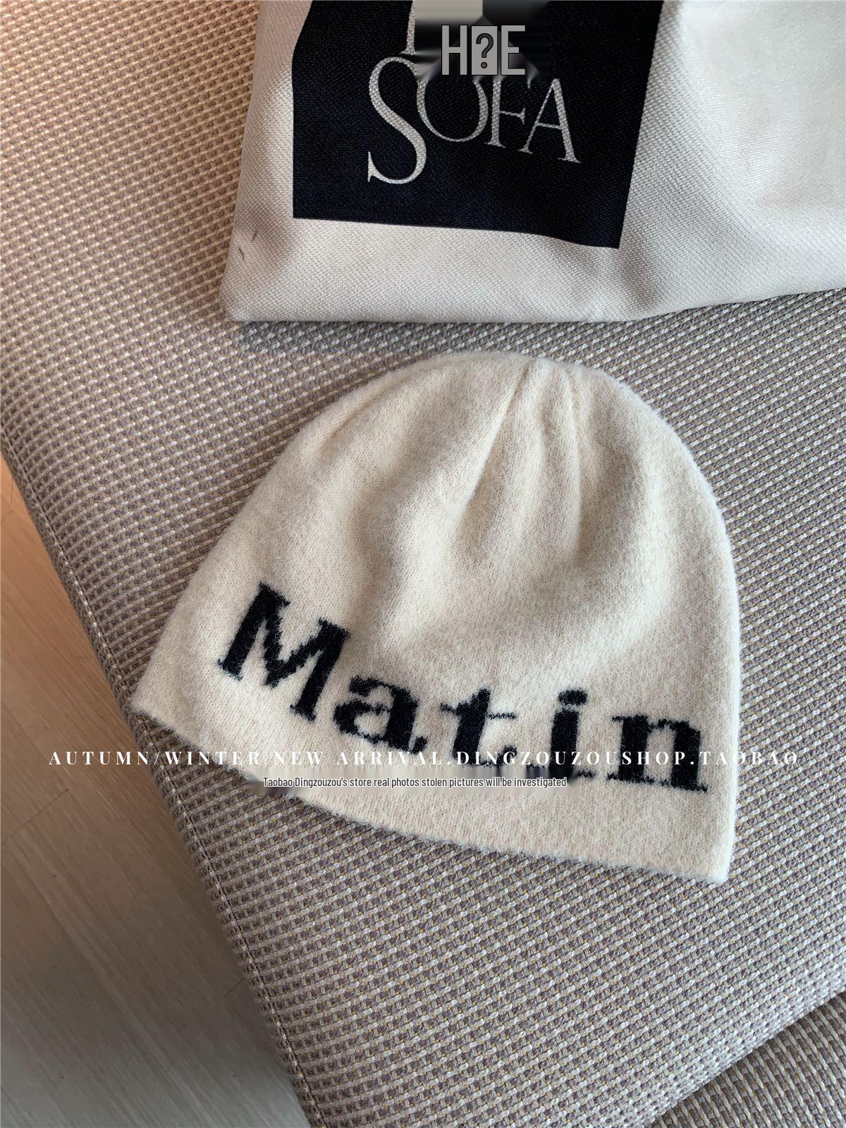 «Модные вязаные шапки унисекс 2024 года»: Теплая, универсальная шерстяная куртка на осень/зиму с ушами и стильным дизайном. Elastic M (56-58cm)
«Модные вязаные шапки унисекс 2024 года»: Теплая, универсальная шерстяная куртка на осень/зиму с ушами и стильным дизайном. Elastic M (56-58cm)