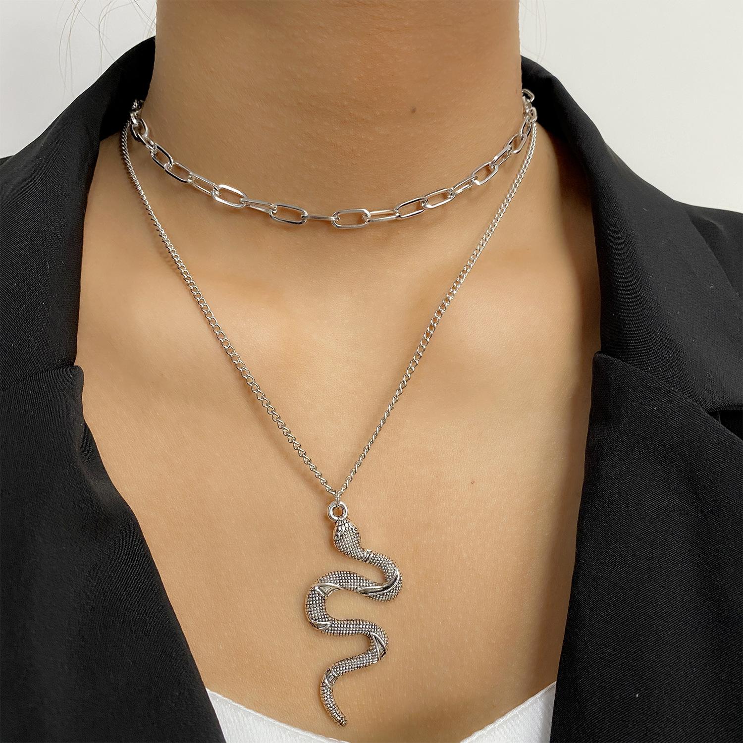 Европейская и американская личность Панк Цепь Подвеска Змея Горячая Распродажа Нишевый Дизайн Уличный Хип-хоп Ветер Сплав Ожерелье alloy