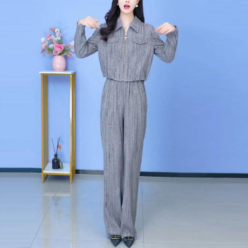 2025 Spring Petite Women s Stylish Slimming Top & Wide-Leg Pants Two-Piece Set 2XL (125-135 jin)
2025 Spring Petite Women s Stylish Slimming Top & Wide-Leg Pants Two-Piece Set 2XL (125-135 jin)