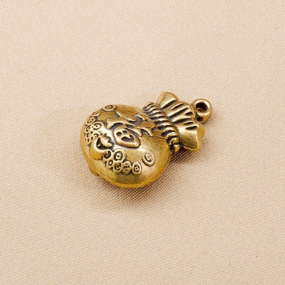 Ретро латунная сумка с буквами на удачу, симпатичный подарочный брелок с украшением на удачу, подвеска на молнии 
Ретро латунная сумка с буквами на удачу, симпатичный подарочный брелок с украшением на удачу, подвеска на молнии