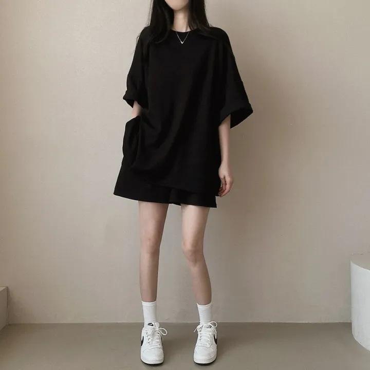 Cotton Women Soild Color Shorts Suits Korean Summer O Neck Loungewear Tshirt and Shorts 2 Piece Set Casual Tracksuits 2024 S чёрный
Cotton Women Soild Color Shorts Suits Korean Summer O Neck Loungewear Tshirt and Shorts 2 Piece Set Casual Tracksuits 2024 S чёрный
