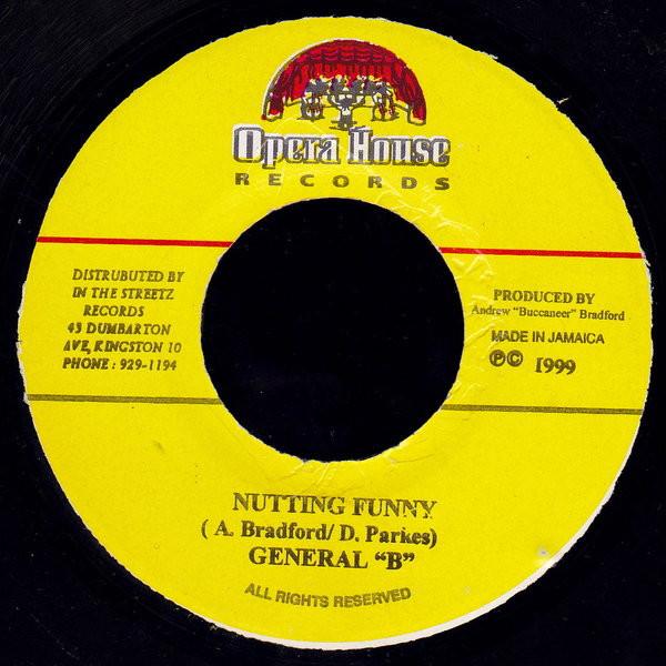 7inch Record GENERAL B - Nutting Funny NONE Opera House 1999 Jamaica Reggae, Ska & Dub Used
7inch Record GENERAL B - Nutting Funny NONE Opera House 1999 Jamaica Reggae, Ska & Dub Used