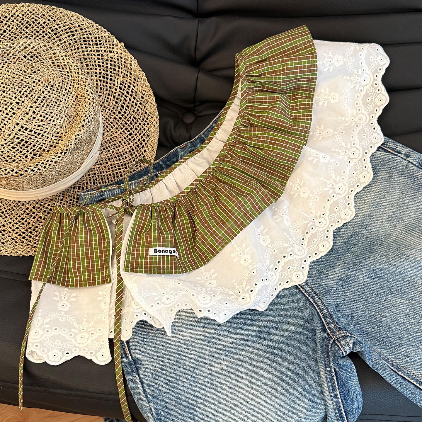 Women s Pastoral Style Midi Skirt: Fresh Plaid & Floral Lace, Frill Butt Cover, Perfect for Layering, High-end Fashion with Pants One Size
Women s Pastoral Style Midi Skirt: Fresh Plaid & Floral Lace, Frill Butt Cover, Perfect for Layering, High-end Fashion with Pants One Size