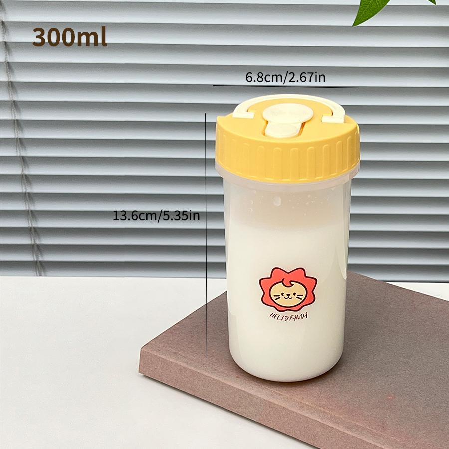 Travel Sport Plastic Water Cup Cold And Heat-Resistant Kids Students Clear Water Bottle With Handle Leak-proof Milk Coffee Cup 0.3L
Travel Sport Plastic Water Cup Cold And Heat-Resistant Kids Students Clear Water Bottle With Handle Leak-proof Milk Coffee Cup 0.3L
