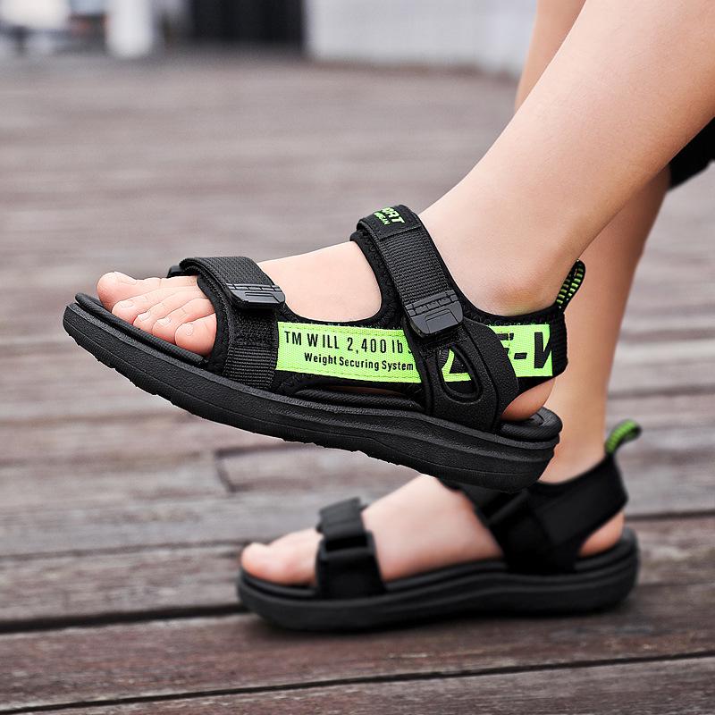 Дитячі літні сандалі для хлопчиків, нековзкі, з м якою підошвою, дихаючі, спортивні 40 чорний/зелений
Дитячі літні сандалі для хлопчиків, нековзкі, з м якою підошвою, дихаючі, спортивні 40 чорний/зелений