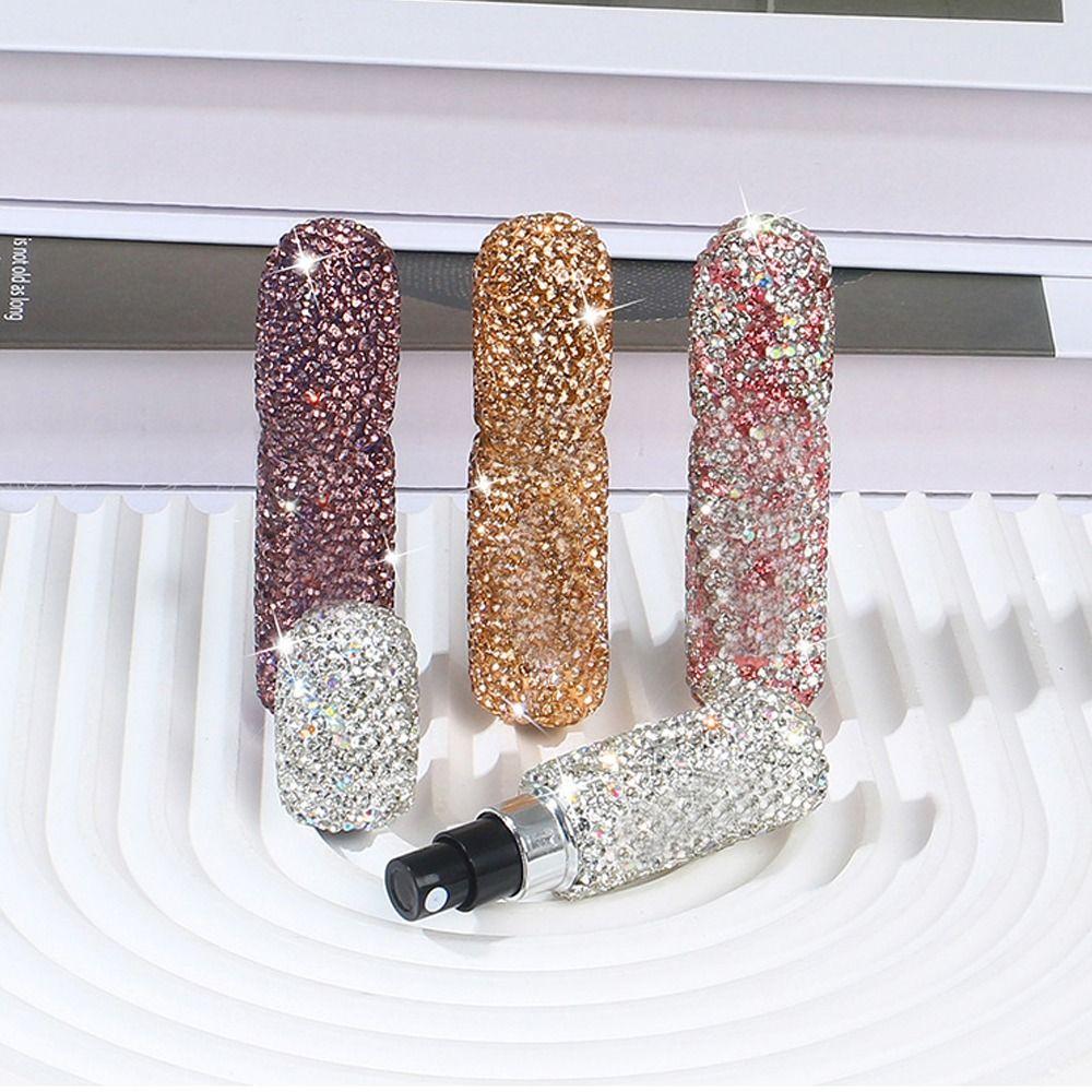 Rhinestone Inlaid Refillable Bottles 5ml Storage Container Perfume Spray Bottle Travel Accessories рожевий
Rhinestone Inlaid Refillable Bottles 5ml Storage Container Perfume Spray Bottle Travel Accessories рожевий