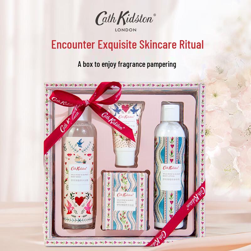 CATH KIDSTON Wild Rose & Quince Moisturizing Gift Set
CATH KIDSTON Wild Rose & Quince Moisturizing Gift Set